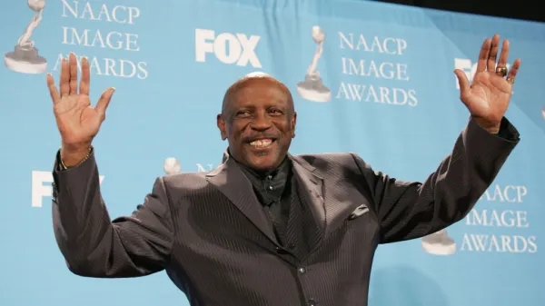 Louis Gossett Jr., 1st Black man to win supporting actor Oscar, dies at 87